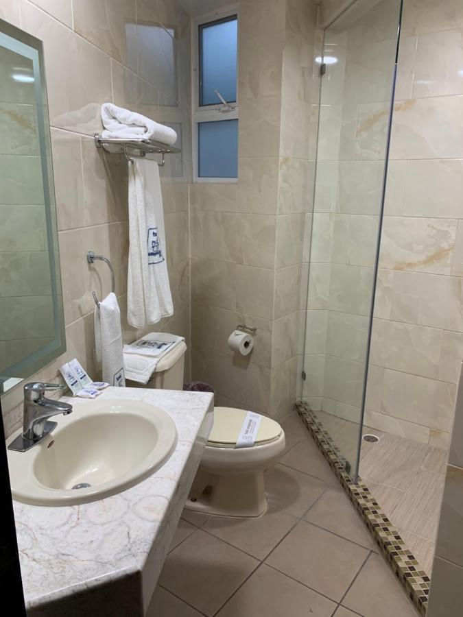 Hotel Emperador De Queretaro Casa Blanca La Corregidora Buitenkant foto